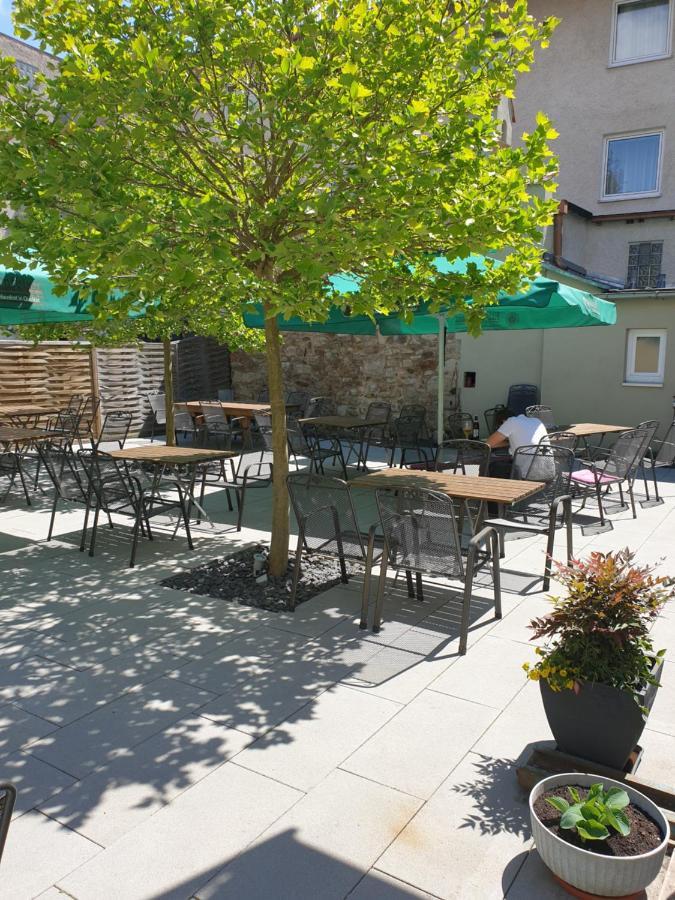 Hotel Drei Lilien Vohenstrauss Exterior photo