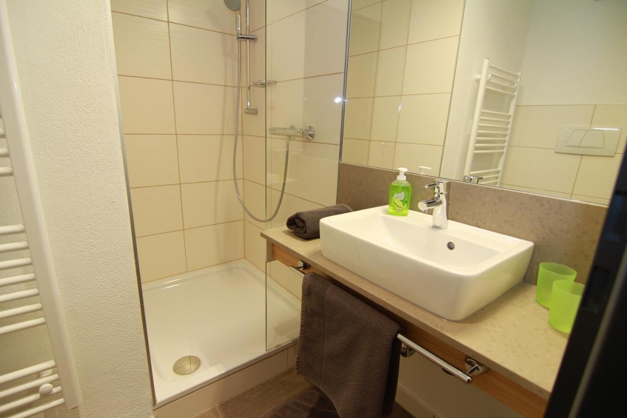 Hotel Drei Lilien Vohenstrauss Exterior photo